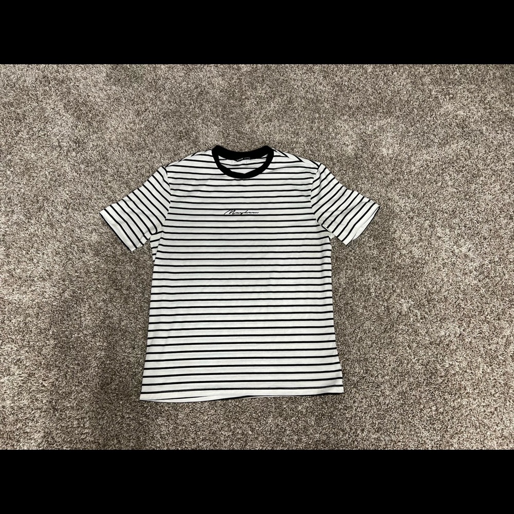 Mens Small Tee.